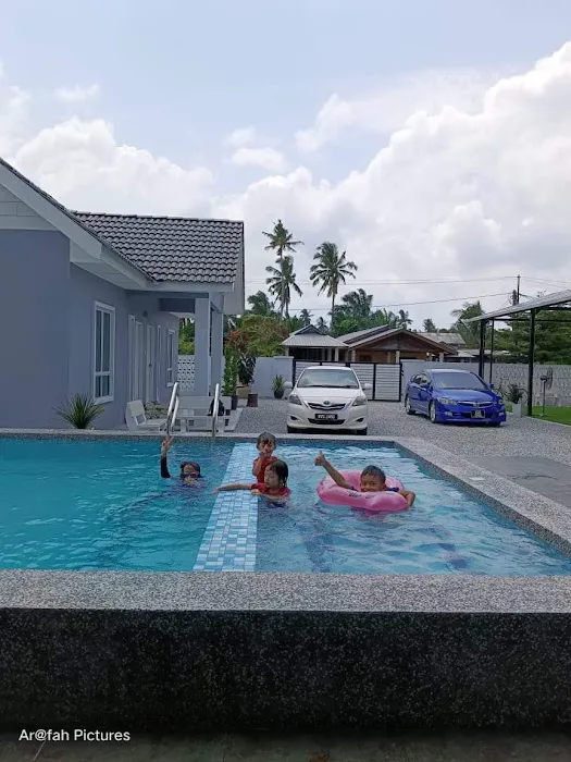 annihomestay Santai D'Kanchong Picture 2