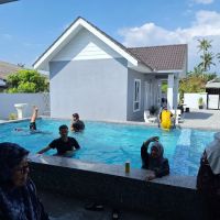 annihomestay Santai D'Kanchong ico