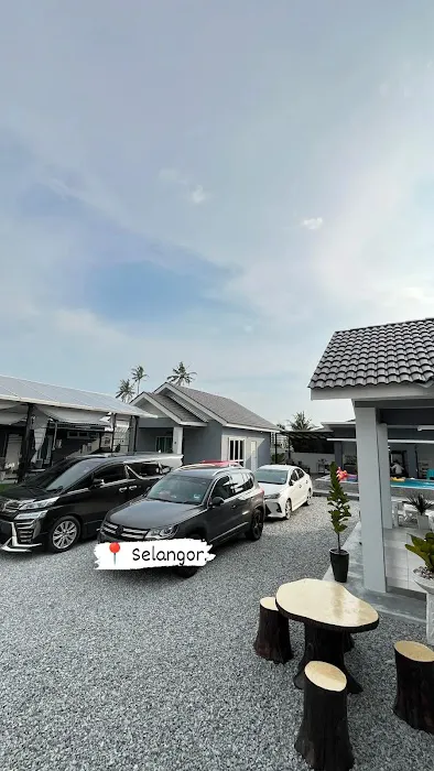 annihomestay Santai D'Kanchong Picture 4