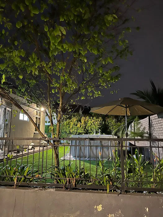 DFH Garden Villa Picture 6
