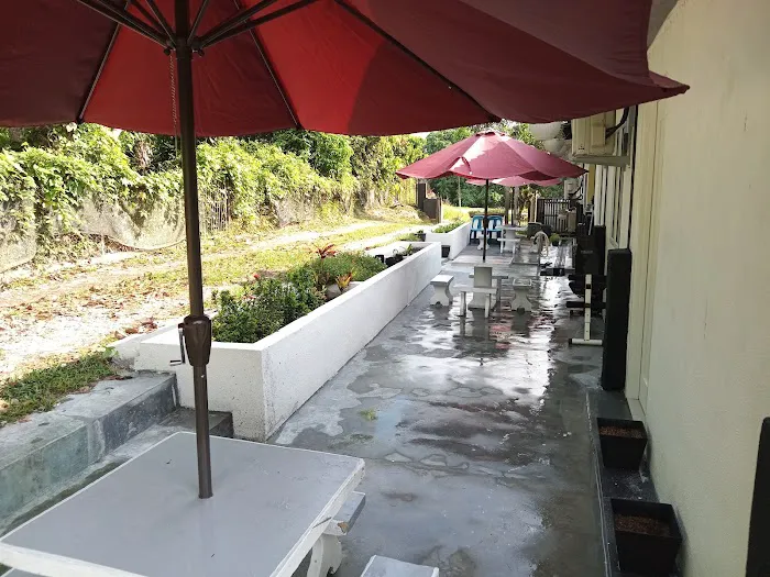 Zulkifli Food Enterprise, Kuntum Cottage Bed & Breakfast, Shopee Xpress Outlet Picture 3