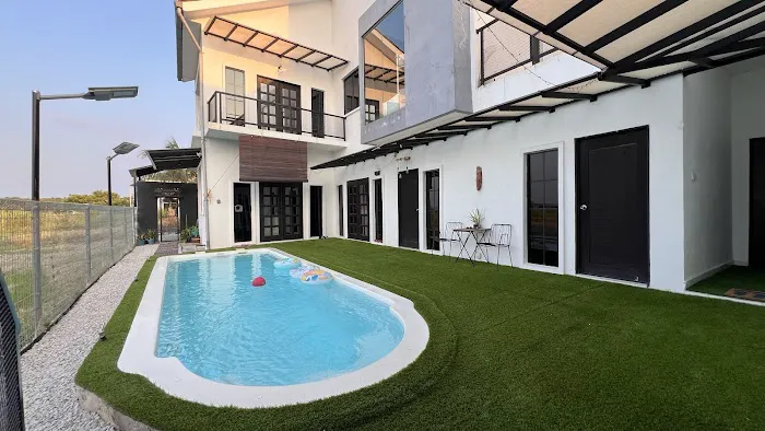 Villa A&A Picture 2