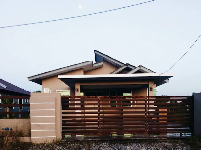 Dania Home Stay Picture 1