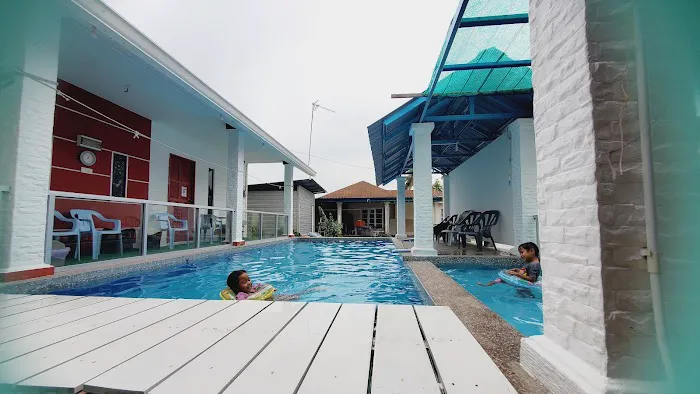 SUNGAI BURONG MINI RESORT Picture 1