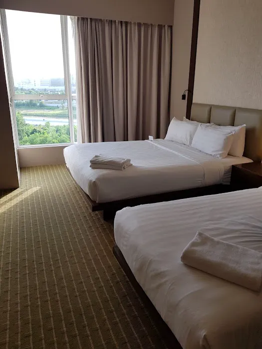 Hotel Primera Suite Picture 10