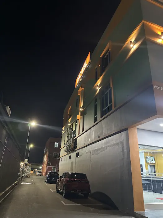 Sunshine Hotel Picture 6