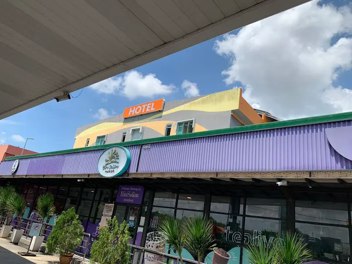 Sunshine Hotel Picture 10