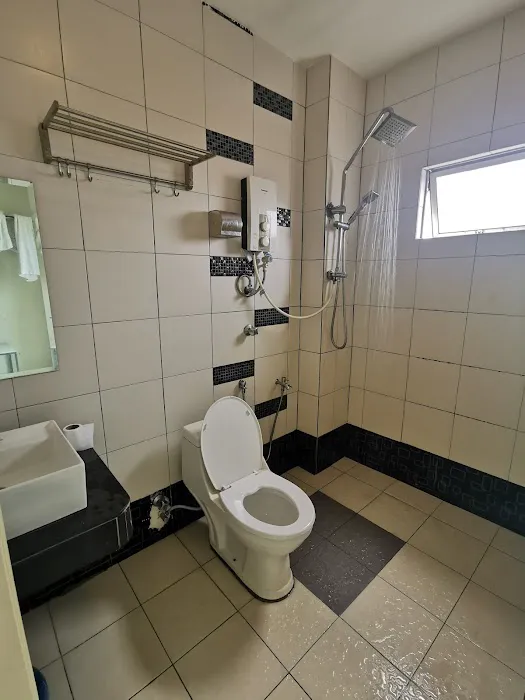 Central Hotel Picture 6