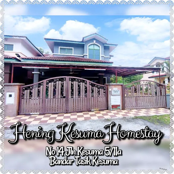 Hening Kesuma Homestay with Pool Picture 7