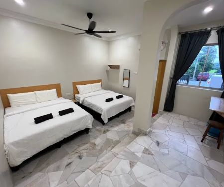 Homestay Suria