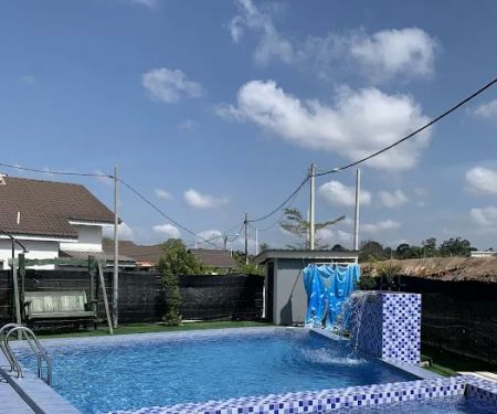 CN Homestay