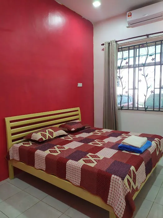 HOMESTAY MUADZAM SHAH (NADIRAH HOMESTAY) Picture 1