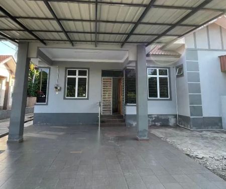 Khaira Homestay