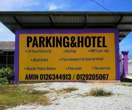 Parking kuala besut