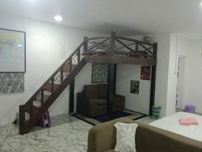 AJR Room Stay Picture 9