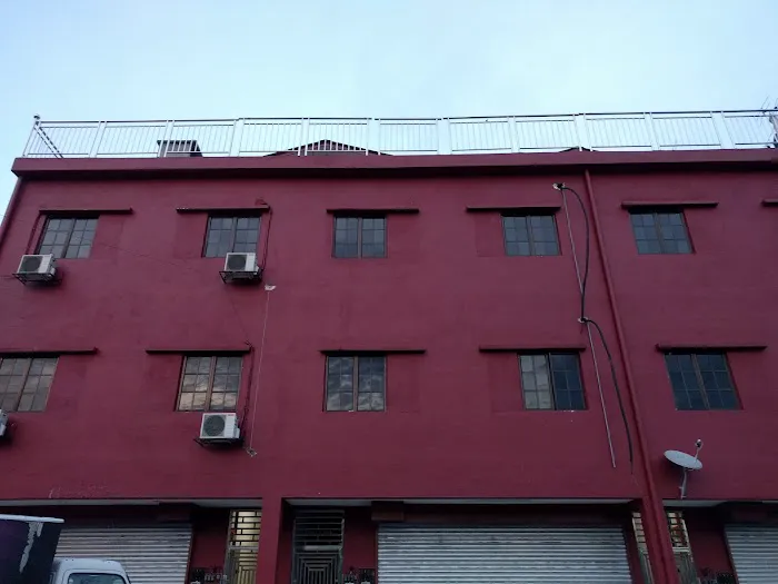 Red HomeStay Picture 1