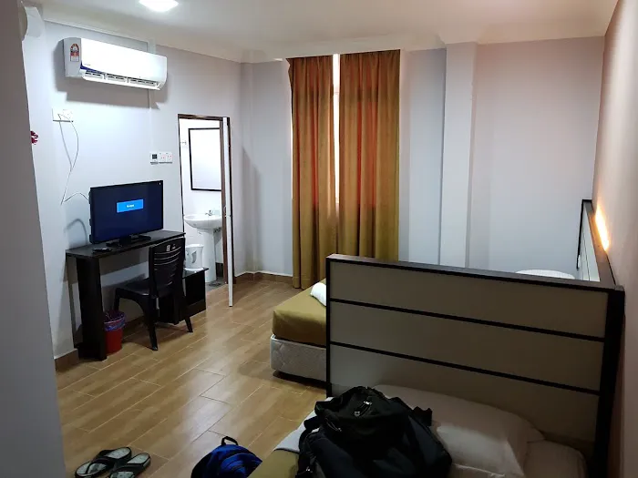 Grand Business Hotel Picture 1