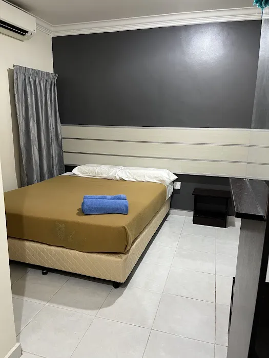Hotel Budget Lot 18 Picture 5