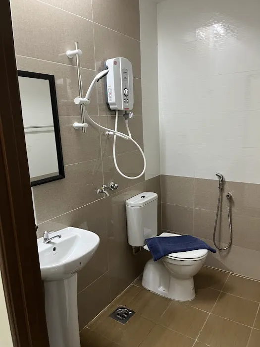 Hotel Budget Lot 18 Picture 6