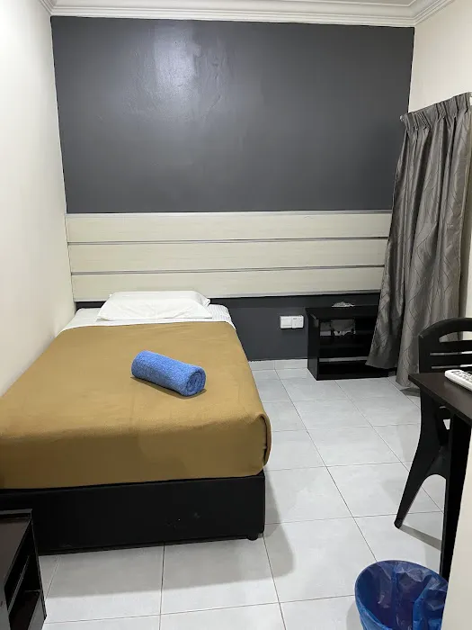 Hotel Budget Lot 18 Picture 7