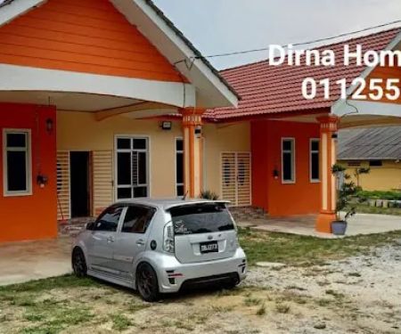Dirna Homestay KB