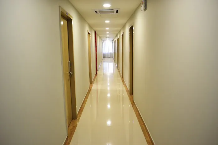 City Central Hotel Picture 9