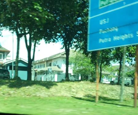 Blok 48 Taman Alam megah