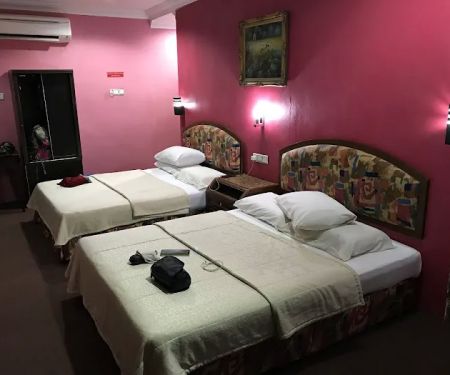 D'JELI Hotel