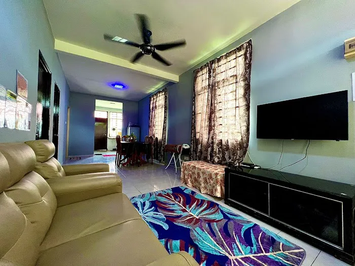 Anisa Homestay Picture 1