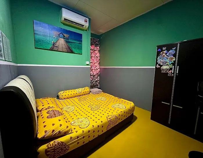Anisa Homestay Picture 5