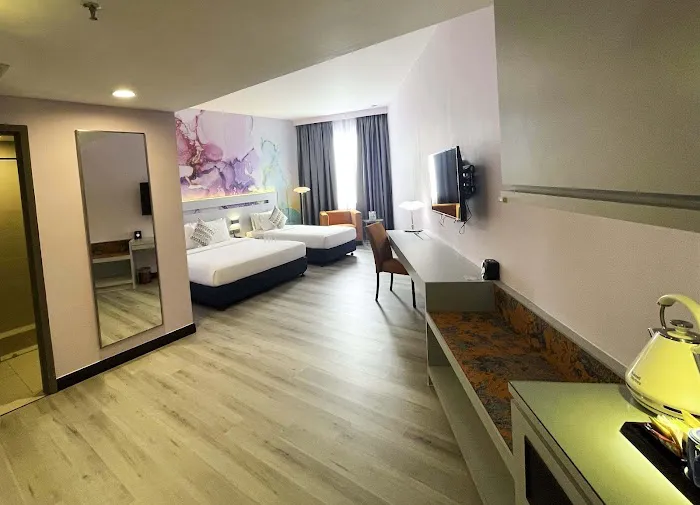 Première Hotel Picture 5