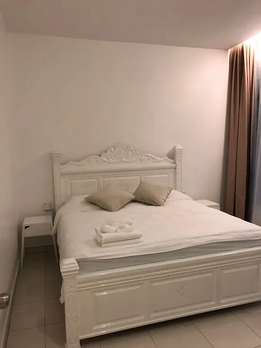 Tung's Apartment Picture 6