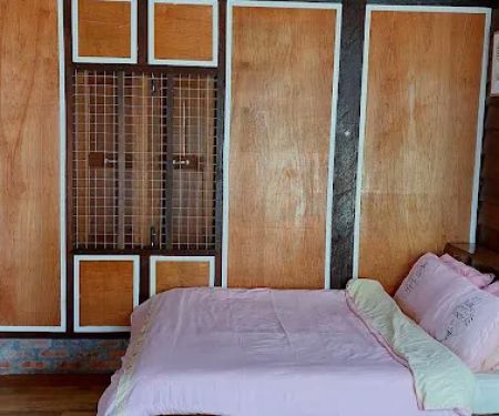 Tang's Oldish Linked-Huts