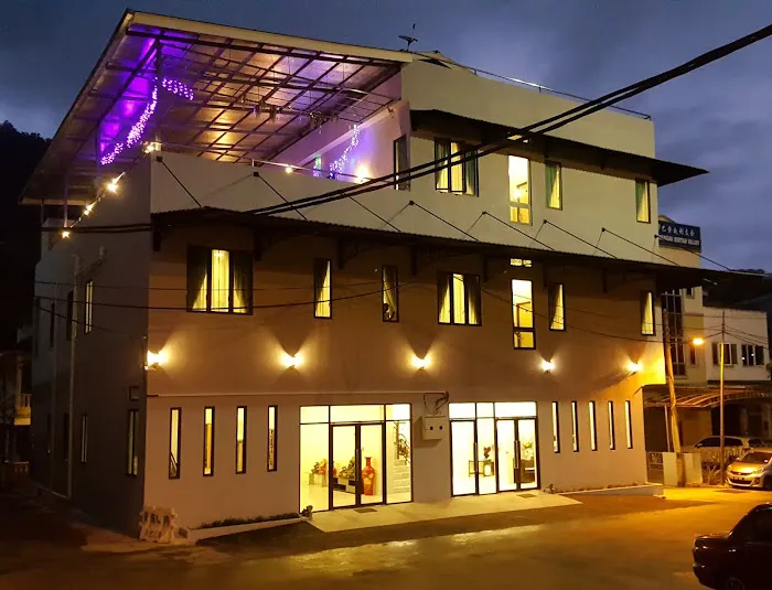 Habu Cameron Hotel Picture 3