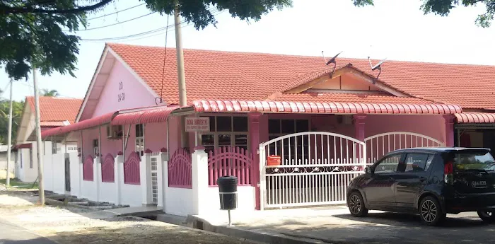Dina homestay pcb Picture 1