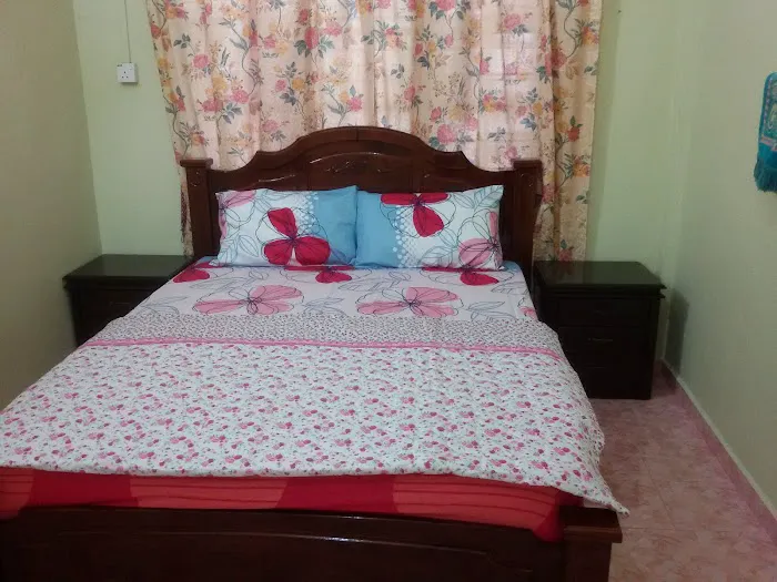 Dina homestay pcb Picture 2