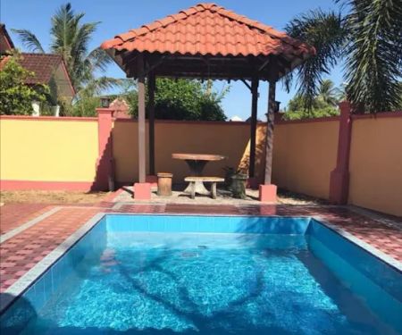 Wan Danisha Villa Inn (PCB)