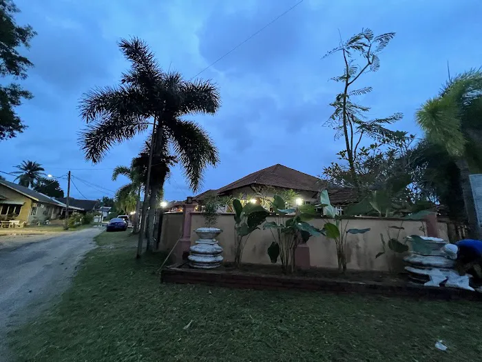 Wan Danisha Villa Inn (PCB) Picture 3