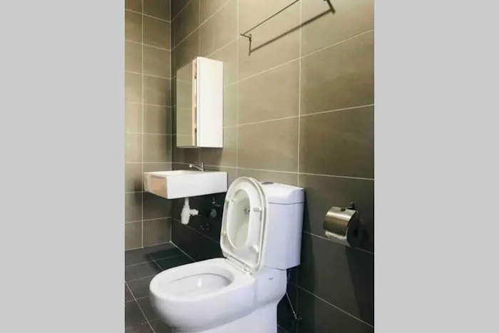 HB1512- Hyve Studio unit, Lake view, Cyberjaya, Free Wi-Fi, Free Parking, Netflix,Pool, 3038 Picture 2