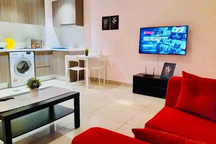 HB1512- Hyve Studio unit, Lake view, Cyberjaya, Free Wi-Fi, Free Parking, Netflix,Pool, 3038 Picture 1