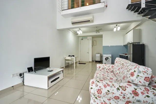 OYO Home 1072 Comfortable 1BR Scott Garden Picture 5
