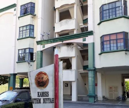 Apartment Kamsis Uthmaniyyah
