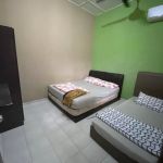 Homestay Omak Den