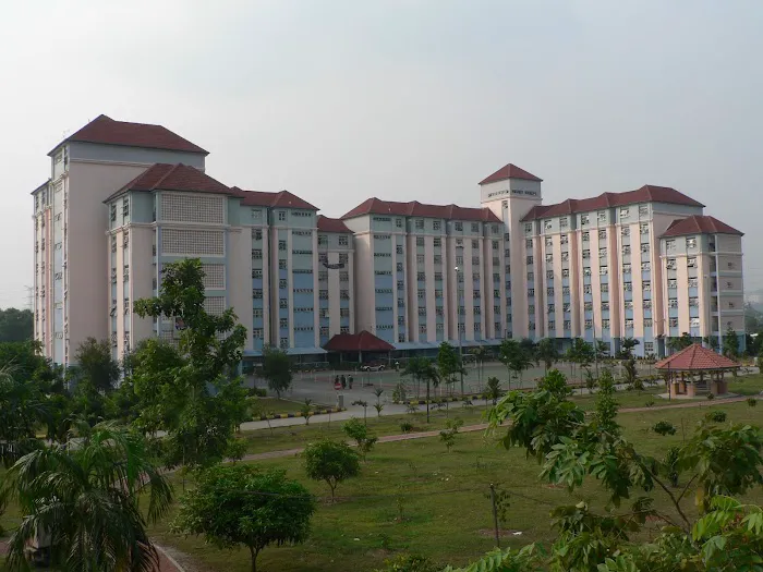 Eleventh College Picture 1