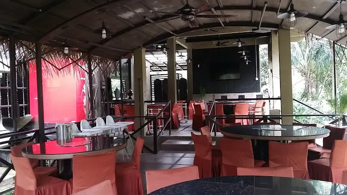 Serai Caravan Villa Picture 7