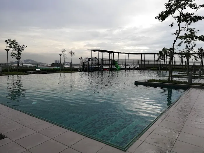 H'Yard Homestay @ The Edge Residence Picture 3