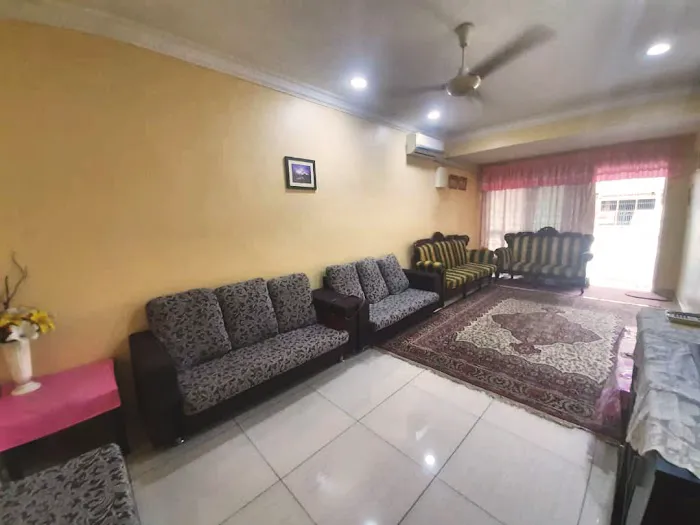 TD Homestay Banting Picture 2