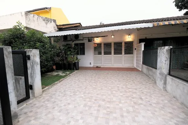 Fivehouz Guest House Picture 7