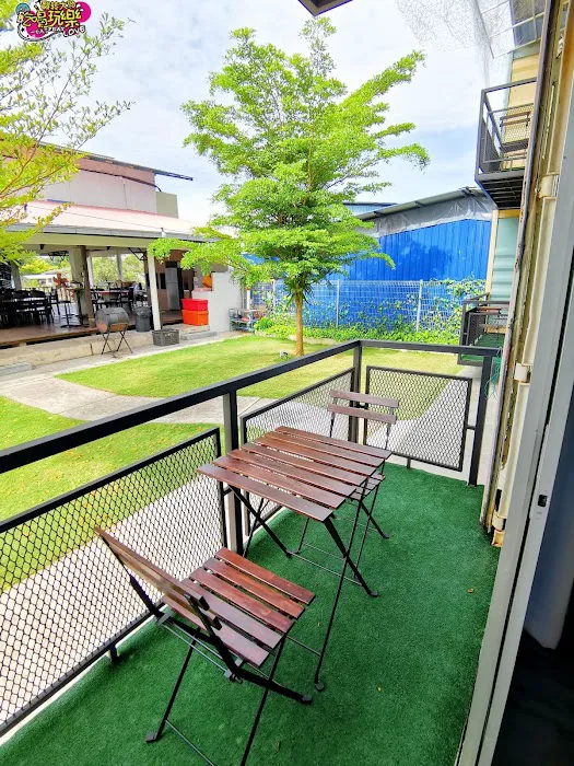 Miko's Windmill Resort Picture 6