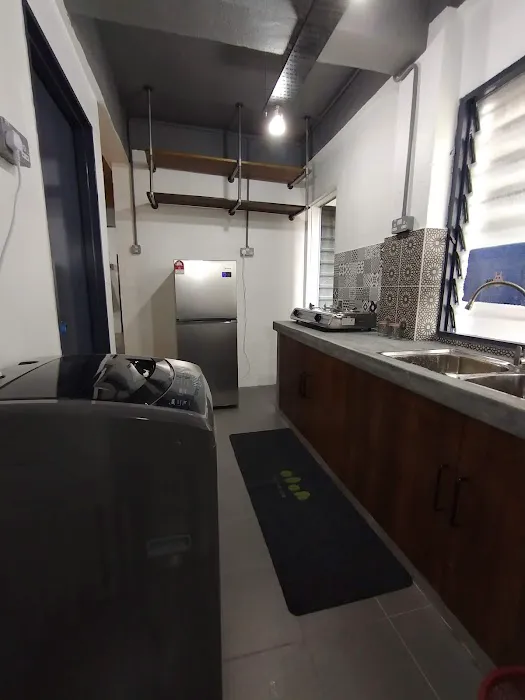 Cik Illaq Hostel Sg Jelok Picture 10